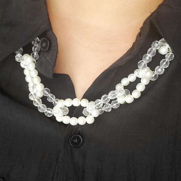 Vintage | 70-80s Ribbon and Pearl Chain Choker - Picture 2 of 5